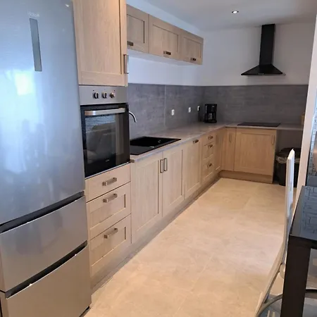 Des Falaises De 6personnes Tatil Evi